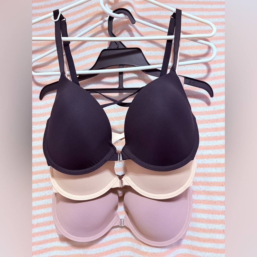 Three front closure 36D push up bras brand new